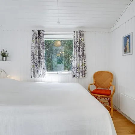 Nyaraló Kristiina - 300m From The Sea By Interhome