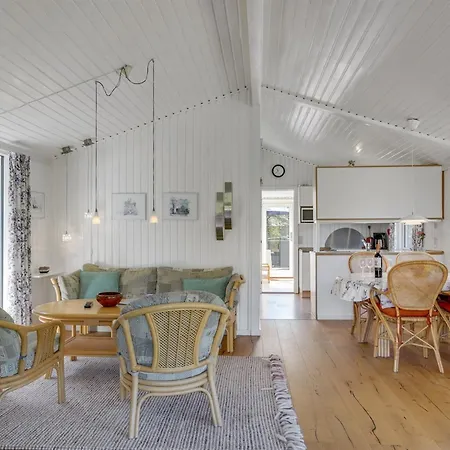 Kristiina - 300m From The Sea By Interhome *